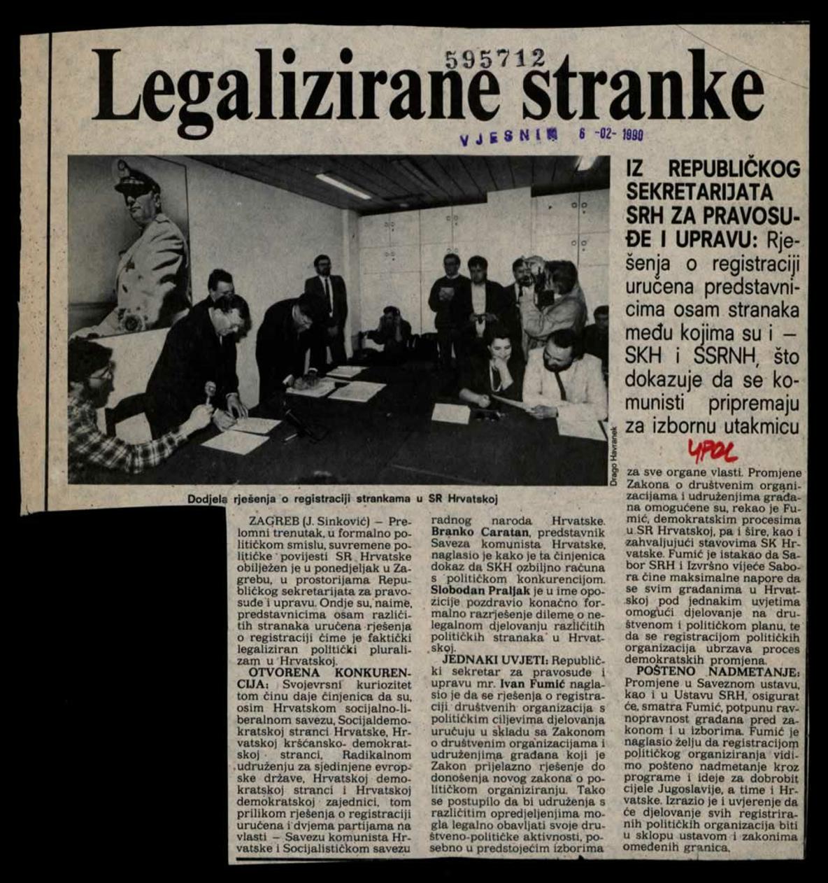 <strong>Dodjela rješenja o registraciji strankama u SR Hrvatskoj,</strong> članak iz <i>Vjesnika</i>, 6. veljače 1990. <br><br>

HR-HDA-2031. Vjesnik. Unutarnja politika, kut. 934
